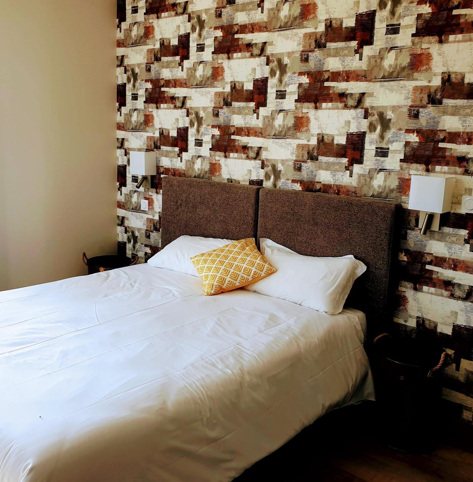 Logis Hotel Restaurant Cruzel Maurs エクステリア 写真