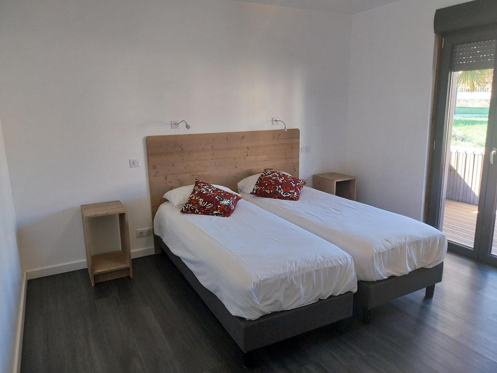 Logis Hotel Restaurant Cruzel Maurs エクステリア 写真