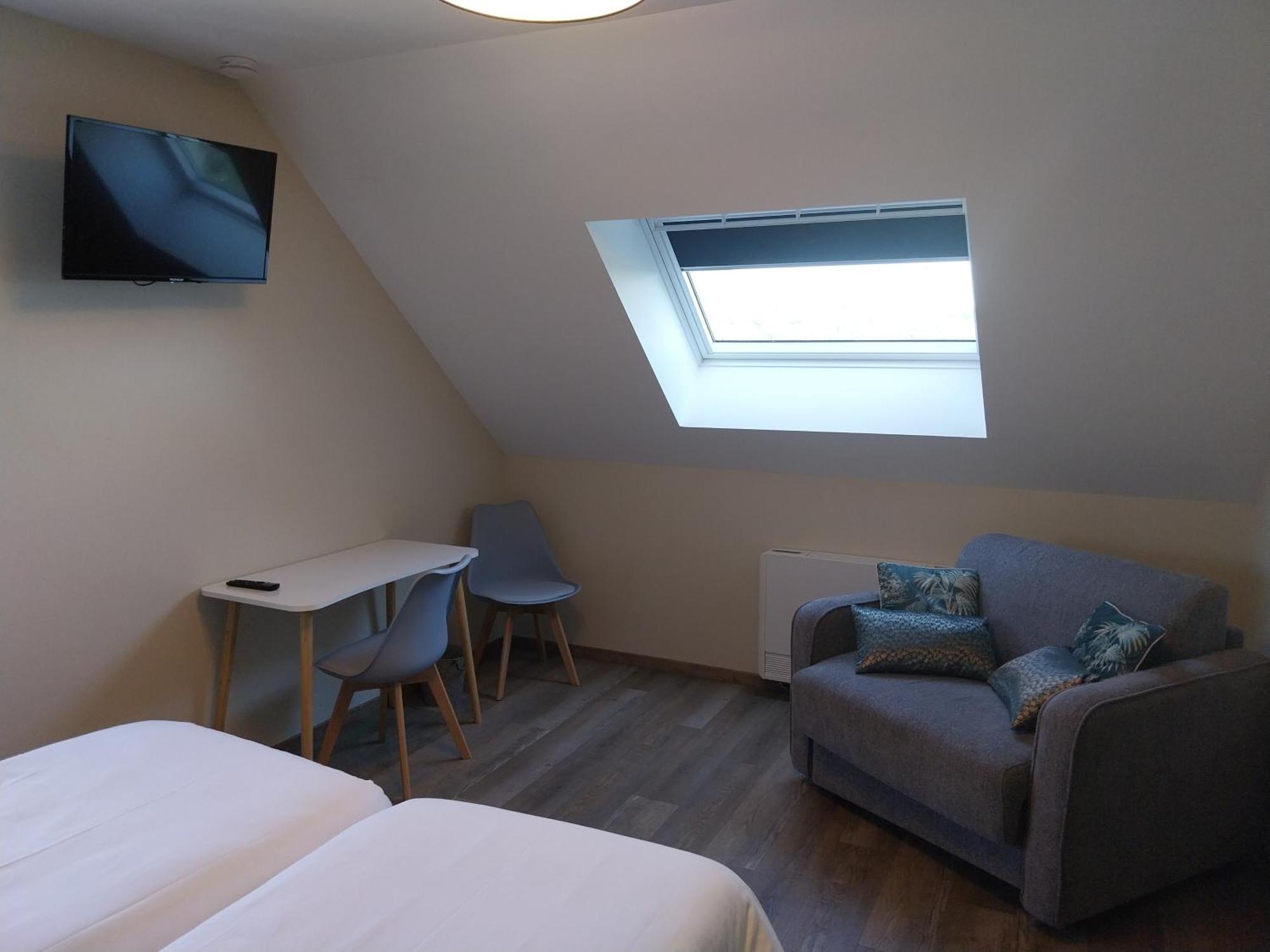 Logis Hotel Restaurant Cruzel Maurs エクステリア 写真