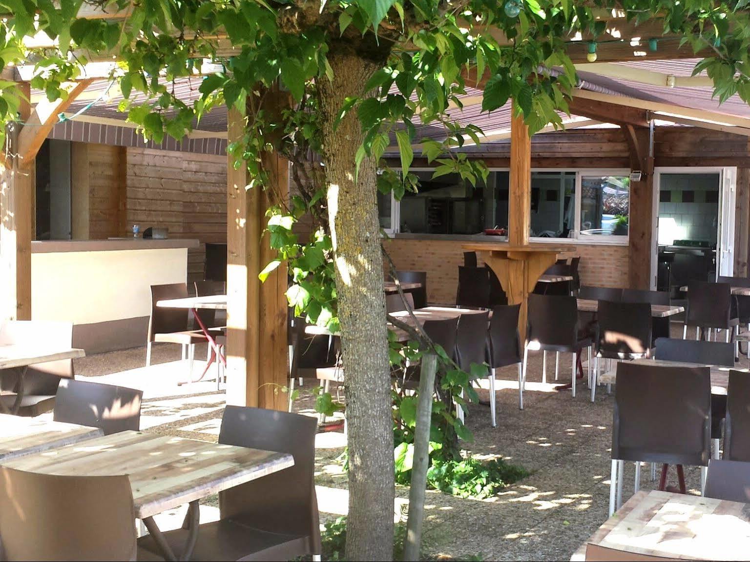 Logis Hotel Restaurant Cruzel Maurs エクステリア 写真